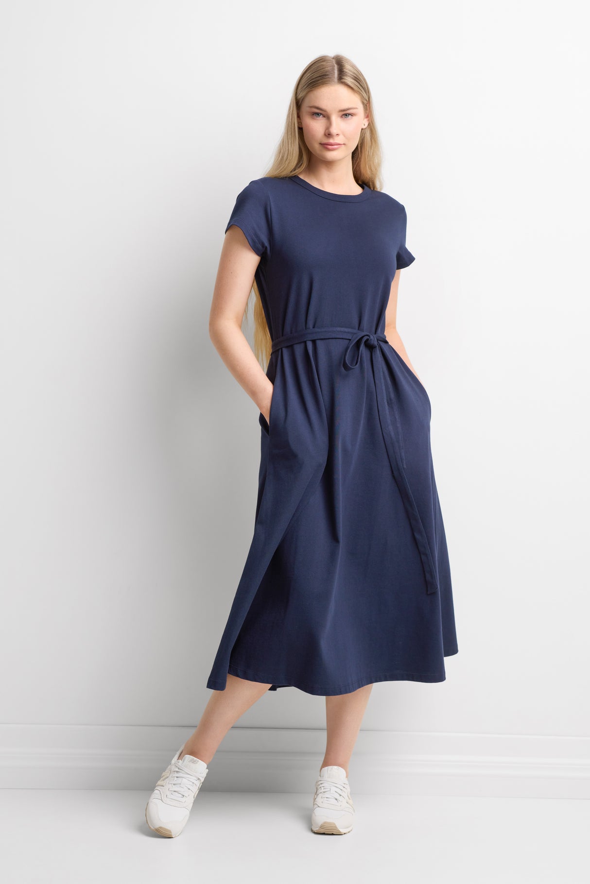 Grace T-Shirt Midi Dress Black 6